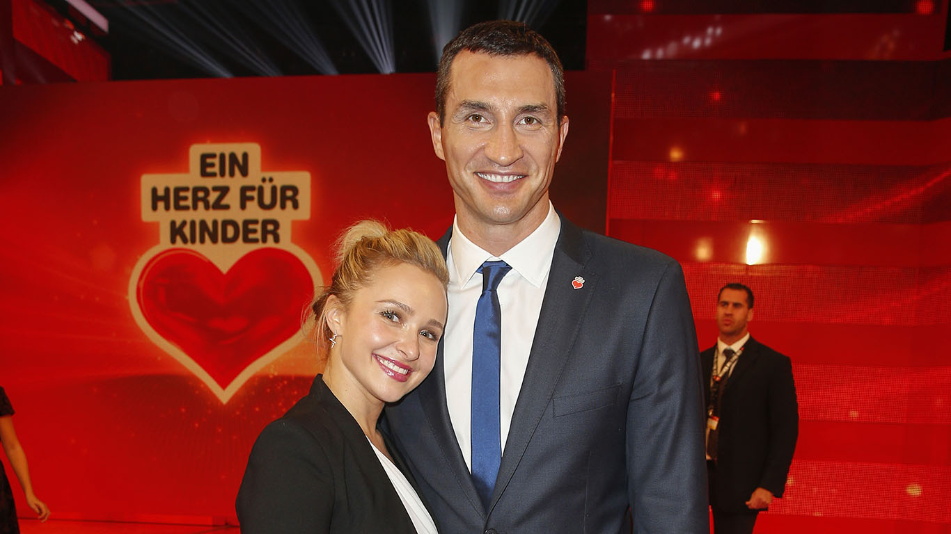 Hayden Panettier and Wladimir Klitschko