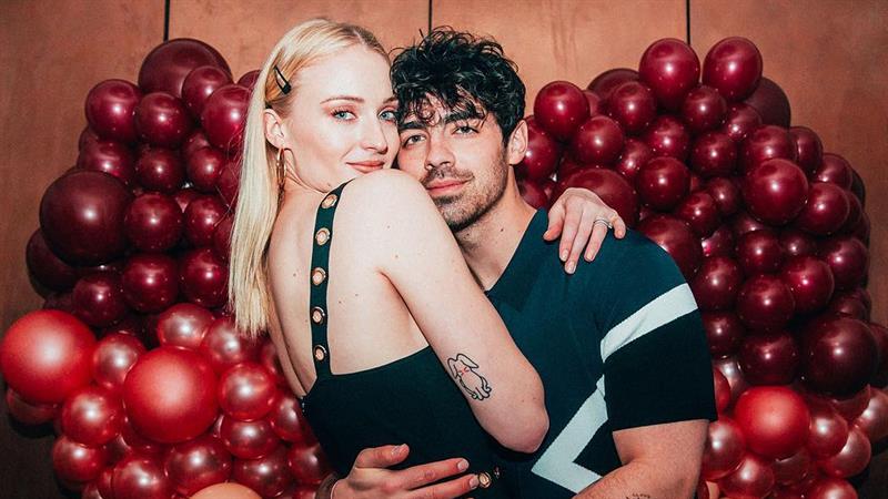 Joe Jonas Throws Sophie Turner A Surprise Birthday Party On Valentine's Day!