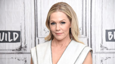 Jennie Garth's Red Carpet Looks