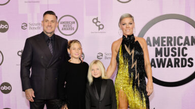 P!nk Brings Husband Carey Hart and Kids Willow & James To 2022 AMAs