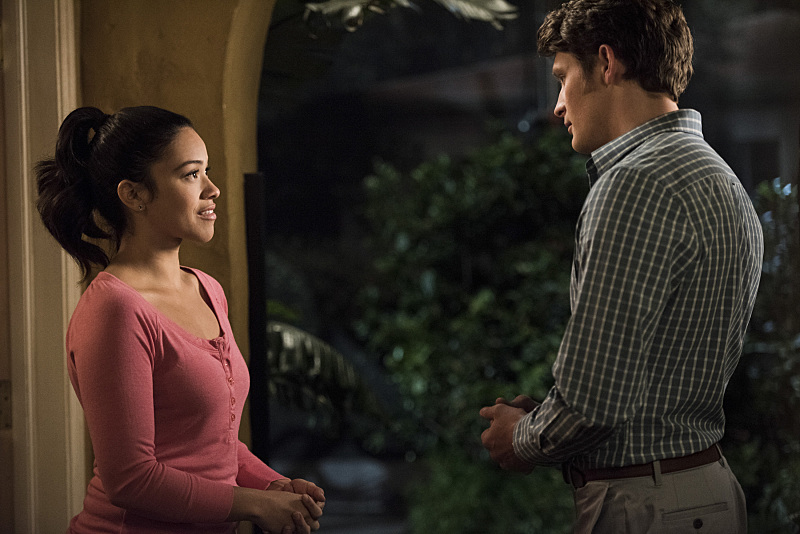 'Jane The Virgin' Q&A: Brett Dier
