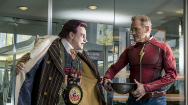 'The Flash': Scenes From Season 3, Episode 9 -- 'The Present'