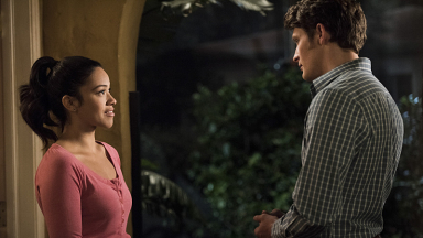 'Jane The Virgin': Scenes From Season 2, Vol. 2